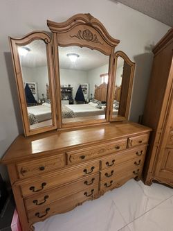 Wooden Dresser With Mirror