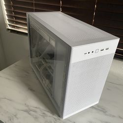 White Custom Gaming Pc