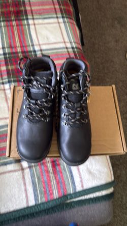 Cat steel toe work boots (women size 7 1/2)