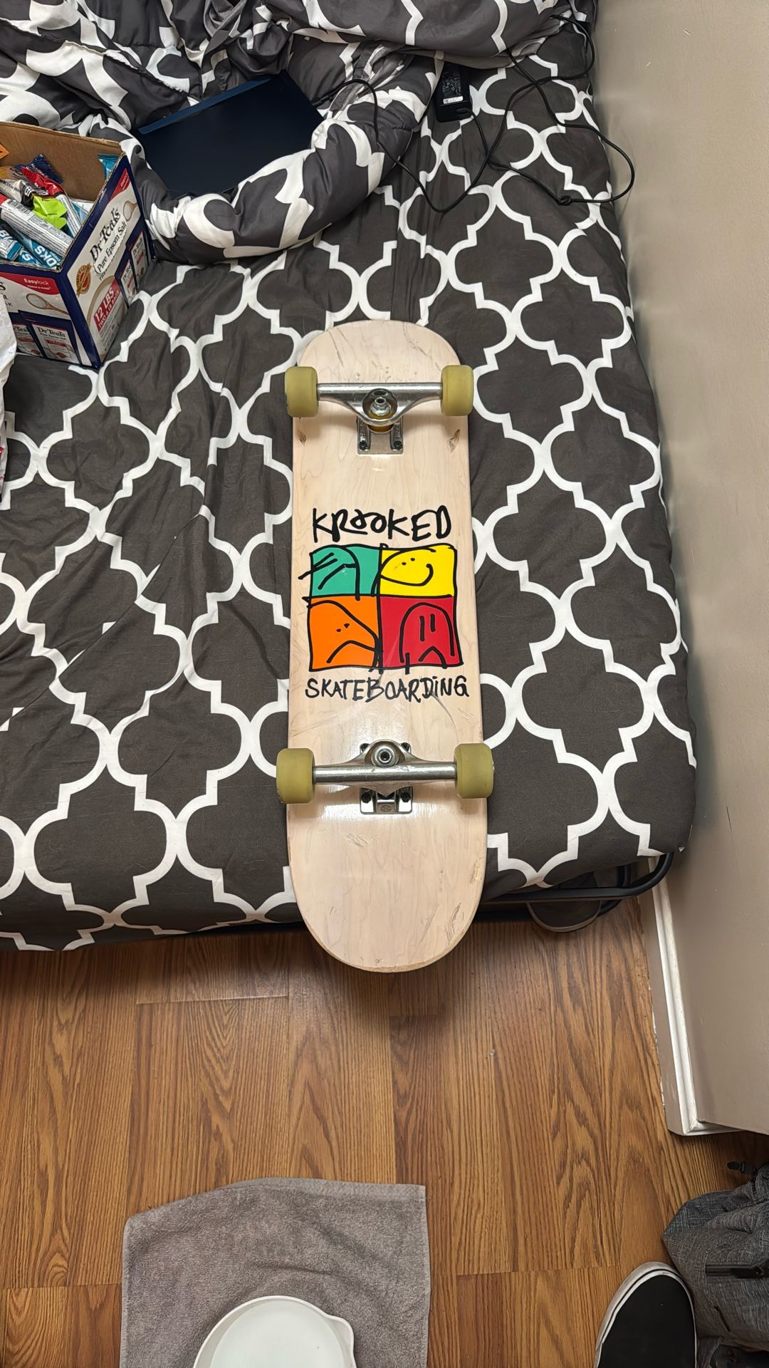 Complete Skateboard