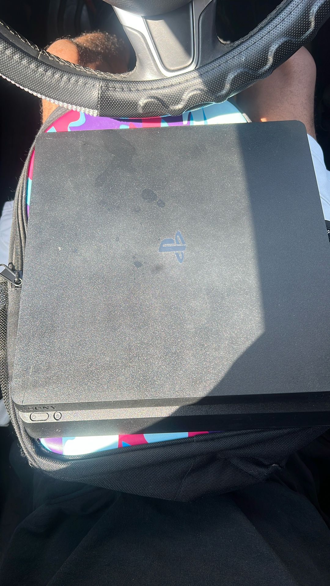 PS4 Slim