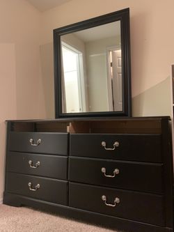 Dresser and mirror