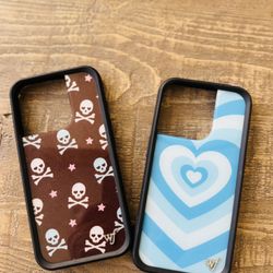 Wildflower iPhone 15 Pro Case