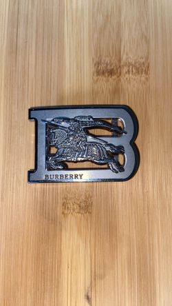 Burberry belt buckle