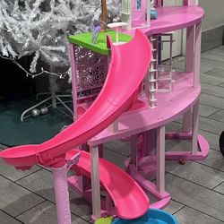 Barbie Dream House