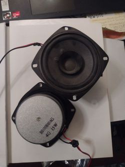 Pair of Small Full-Range Speakers 4Ω 15W