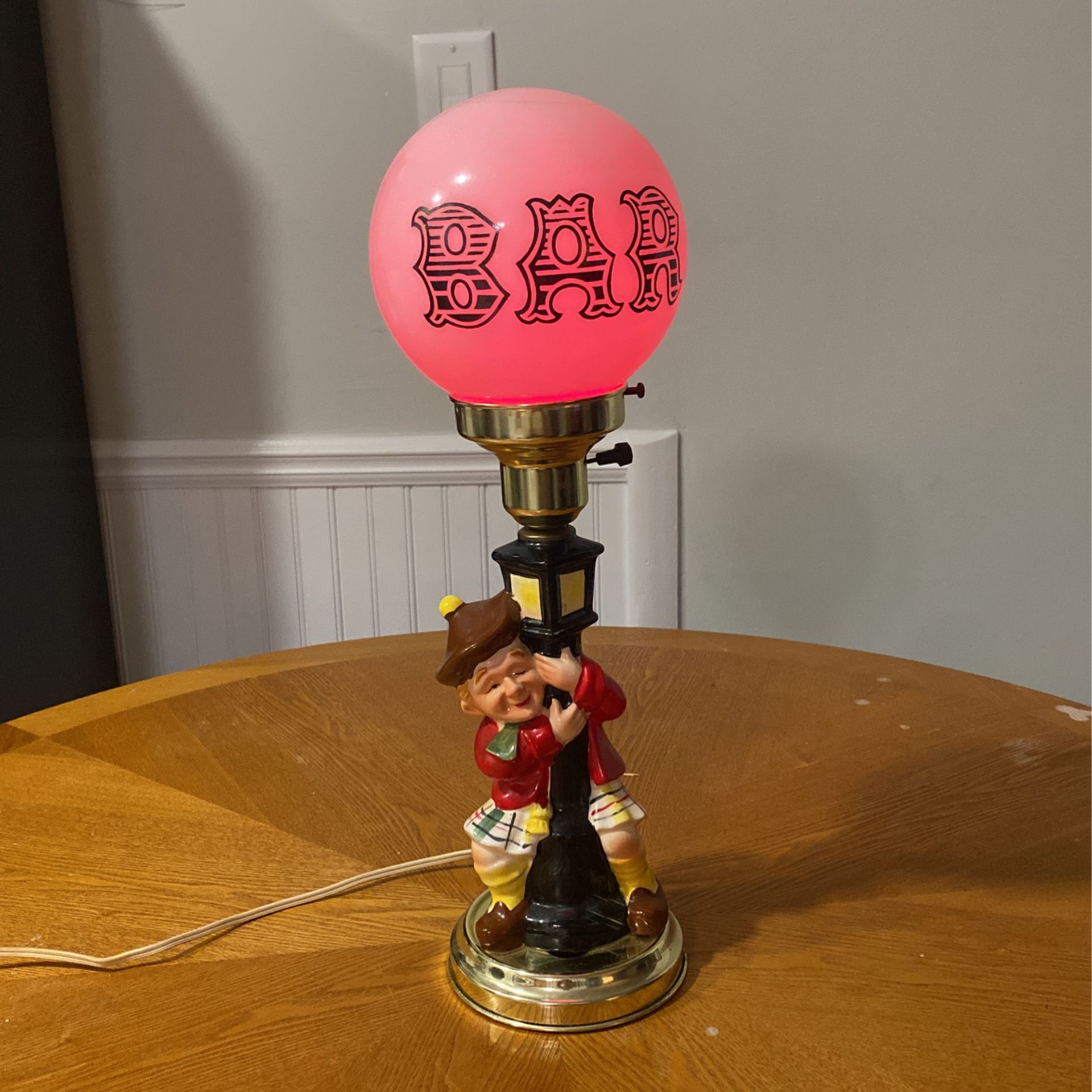 Vintage 18” Tall Bar Lamp 