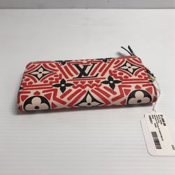 Louis Vuitton Crafty Zippy Wallet