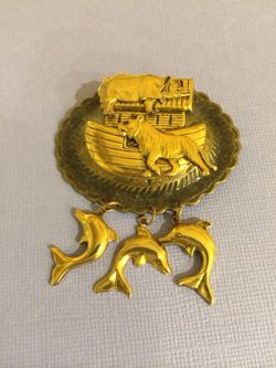 Noah's Arc Brooch / Pin