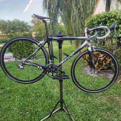 Giant TCR C1 Carbon Road Bike