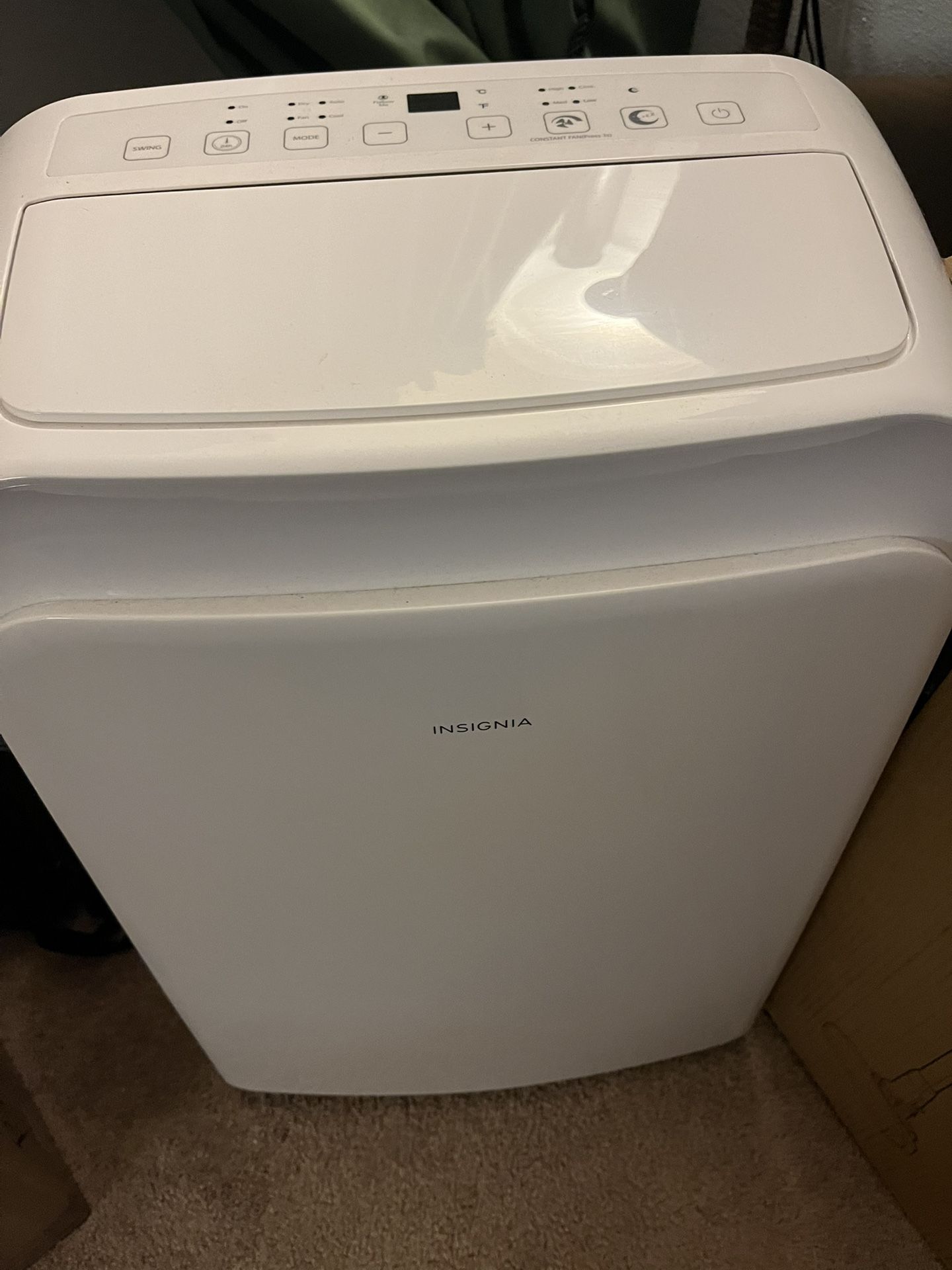 Insignia portable AC, model NS-AC07PWH1.