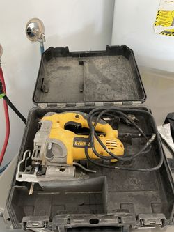 Dewalt Jigsaw With Case