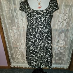 New Michael Kors Unique Dress Size 10