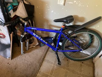 blue Novara Carriba aluminum frame mountain/hybrid bike