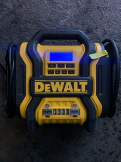 Dewalt Jump Starter / Air Compressor