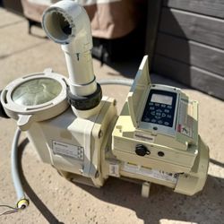 Pentair IntelliFlo VSF Variable Speed Pool Pump – 3 Years Old