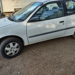 2001 Suzuki Swift