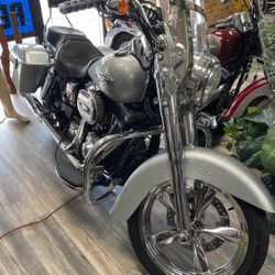 Harley Davidson Dyna Switch Back