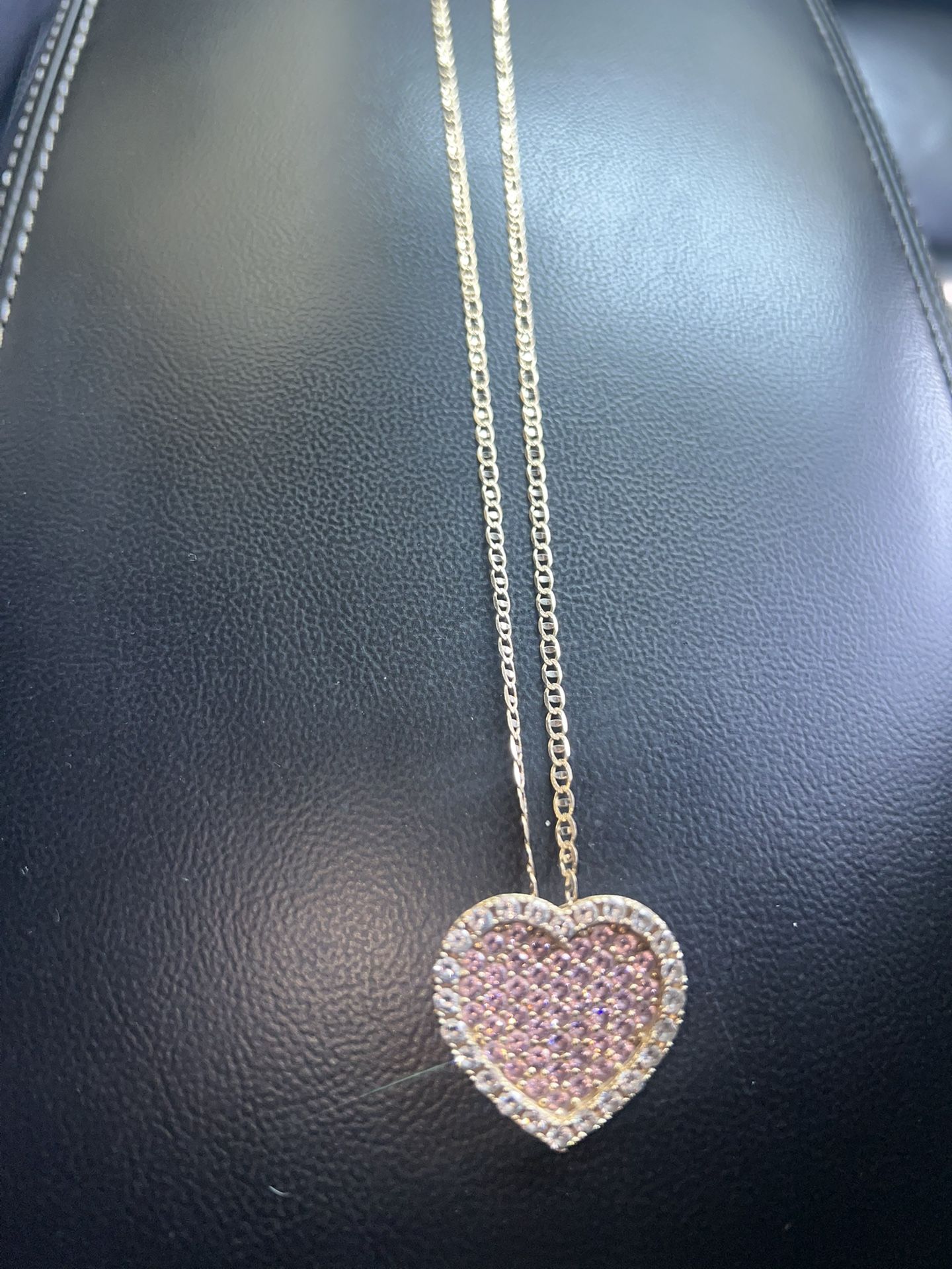 14 Karat Chain Link Heart Pendant 10k