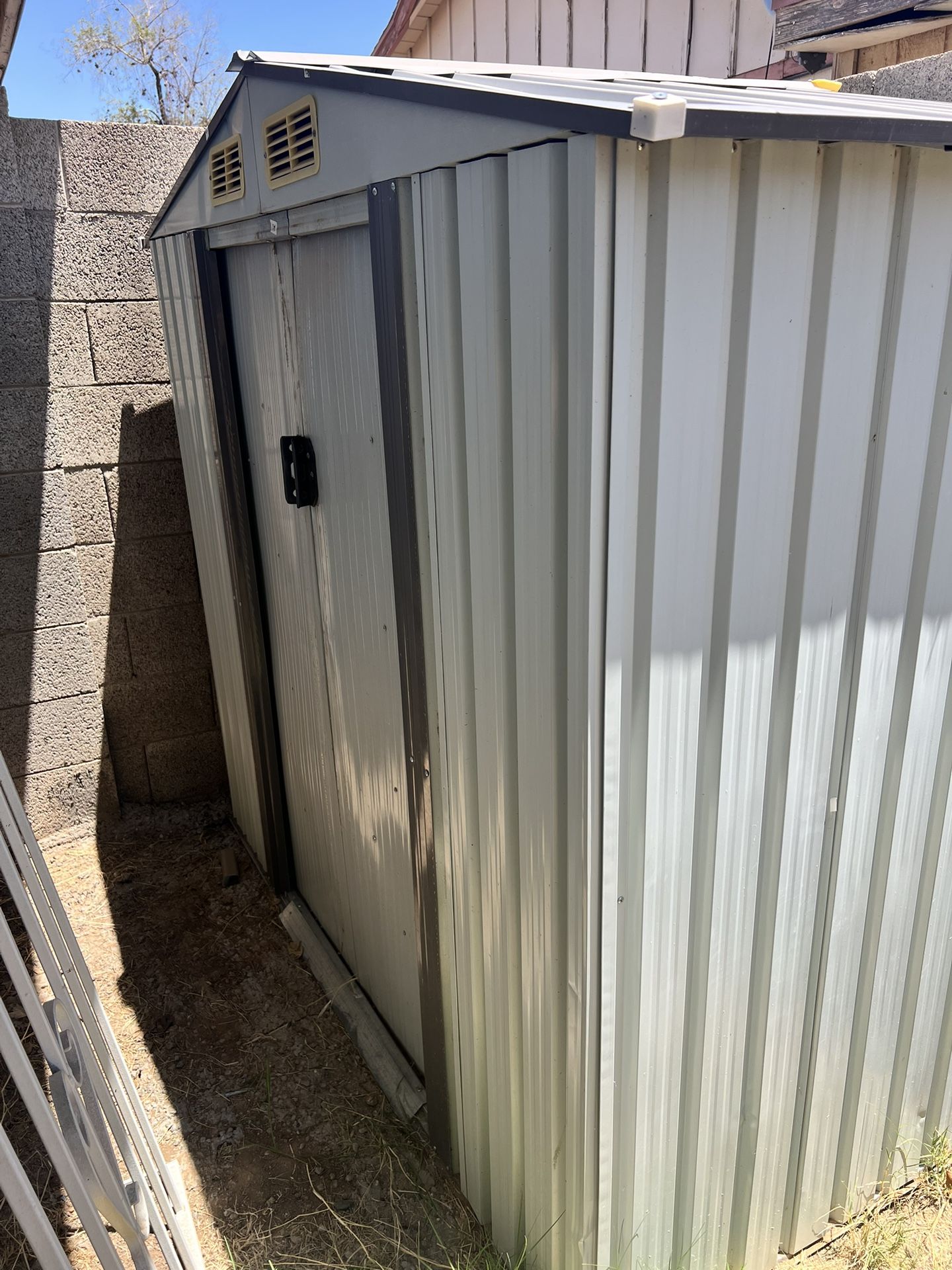 Shed