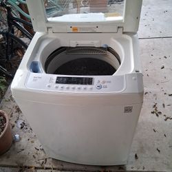 L g washer like brand new