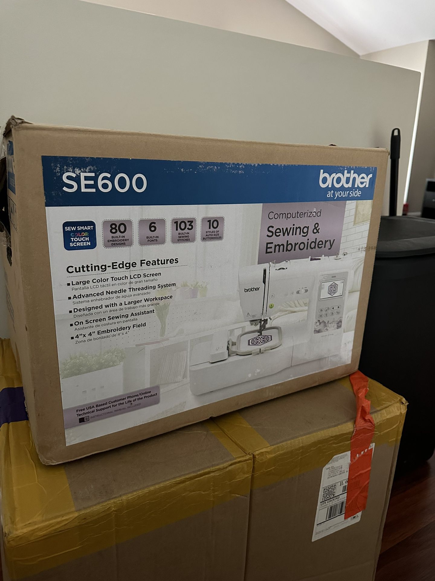 Brother SE600 Embroidery and Sewing Machine