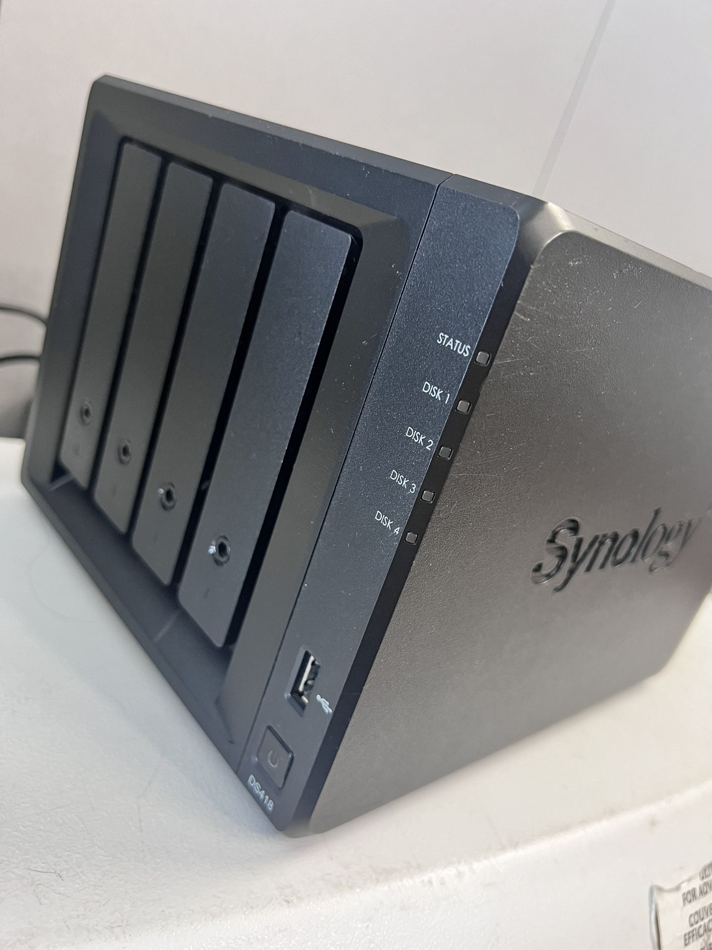 Synology diskStation DS418