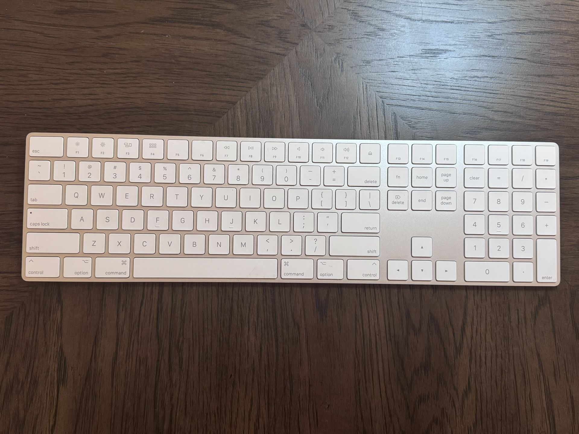 Apple Magic Full-size Keyboard *Not Working*
