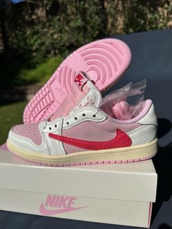 Travis Scott Jordan 1 Low Pink