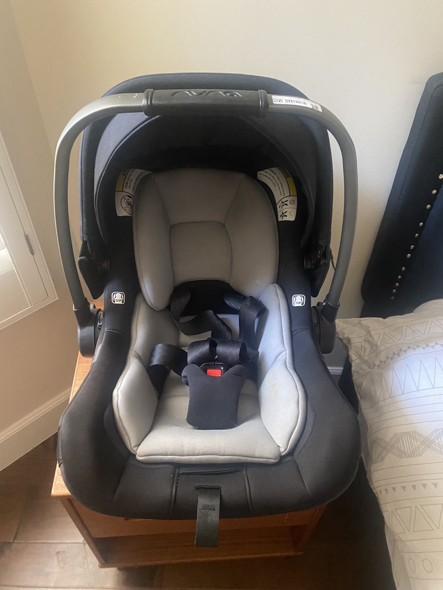 Infant Nina Car seat
