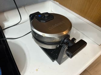 Cuisinart Flip Waffle Maker Belgian