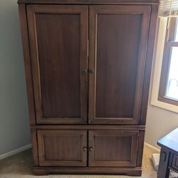 Hammary Cherry Wood Entertainment Center