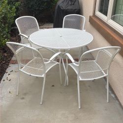 FREE White Patio Table + 4 Chairs – Pickup in Irvine