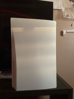 PlayStation 5 and monitor