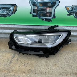 2021-2024 Chrysler Pacifica Driver Headlight Full LED