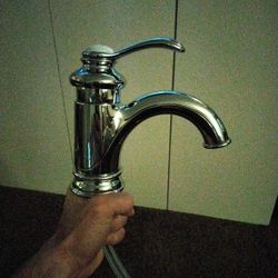 Brand New Single Hole Faucet For Sale