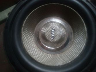 10" infinity  sub
