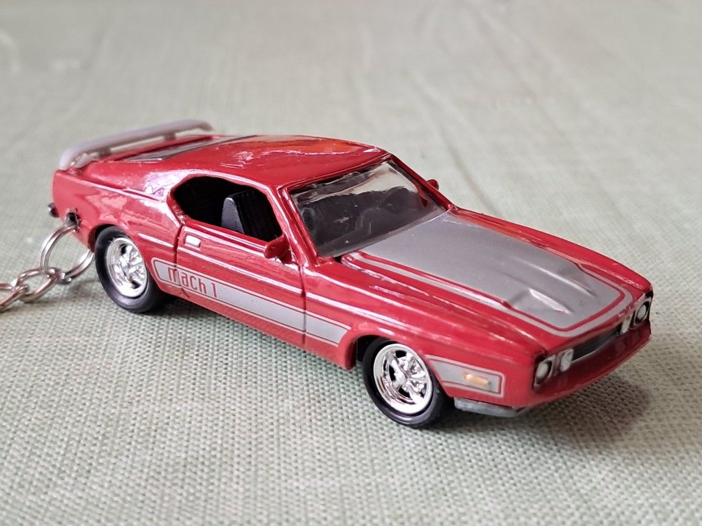 Keychain 1971 MACH 1 Mustang 1971 Ford Mustang Mach 1 Key Chain