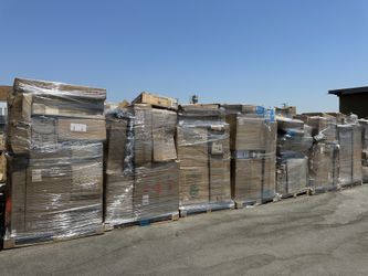 Returned Truckload for sale, Furniture Mix Return Pallets, Amazon Walmart Wayfair Homedepot return