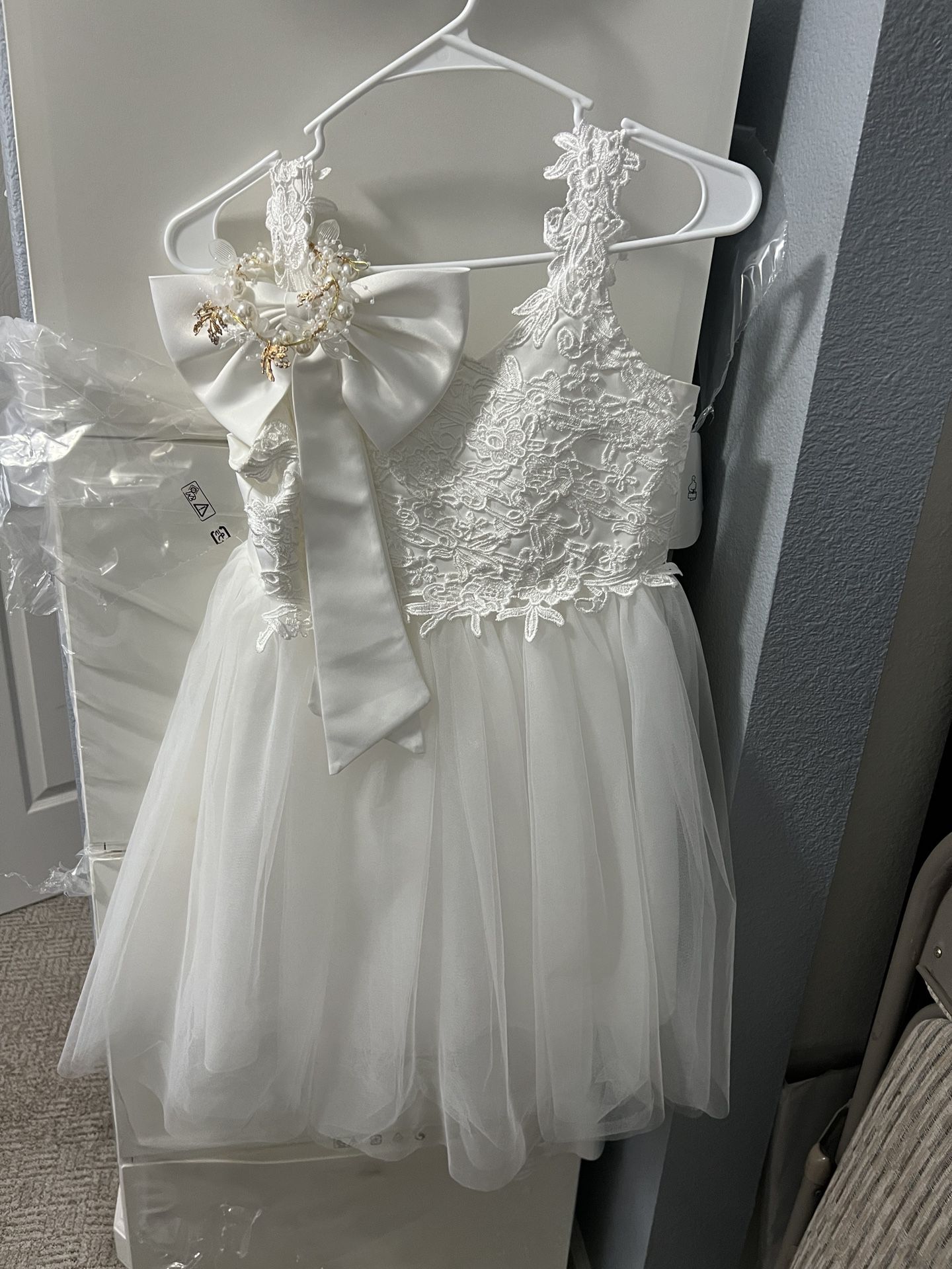 Flower Girl Dress With Vaile