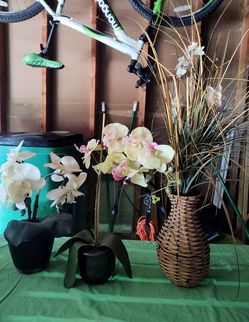 Artificial/fake flowers
