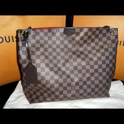 Louis Vuitton (Graceful MM)