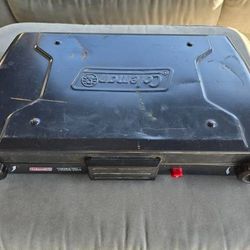Coleman Propane Stove (Missing Regulator)