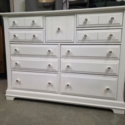 Modern Large White 9 Drawer Dresser