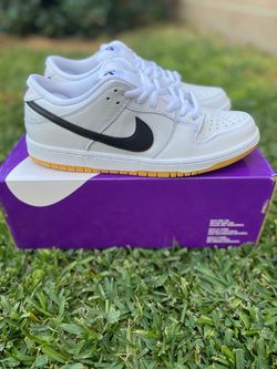 DUNK LOW SB WHITE GUM