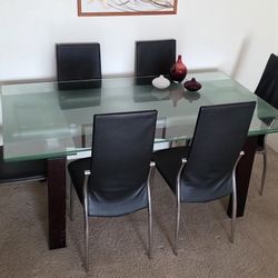 Modern Glass Dining Table w/ 6 Black Leather Chairs – Excellent Condition