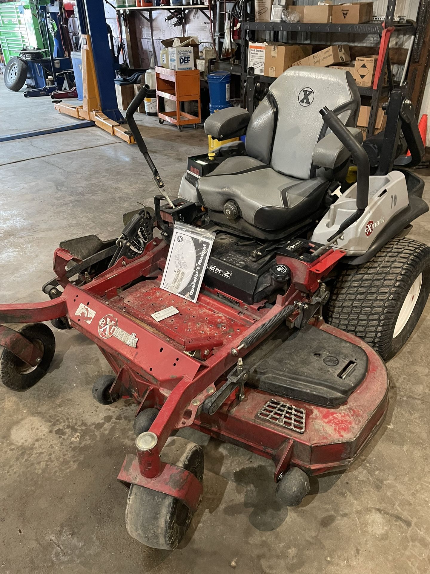 Exmark Lazer Z Commercial Mower