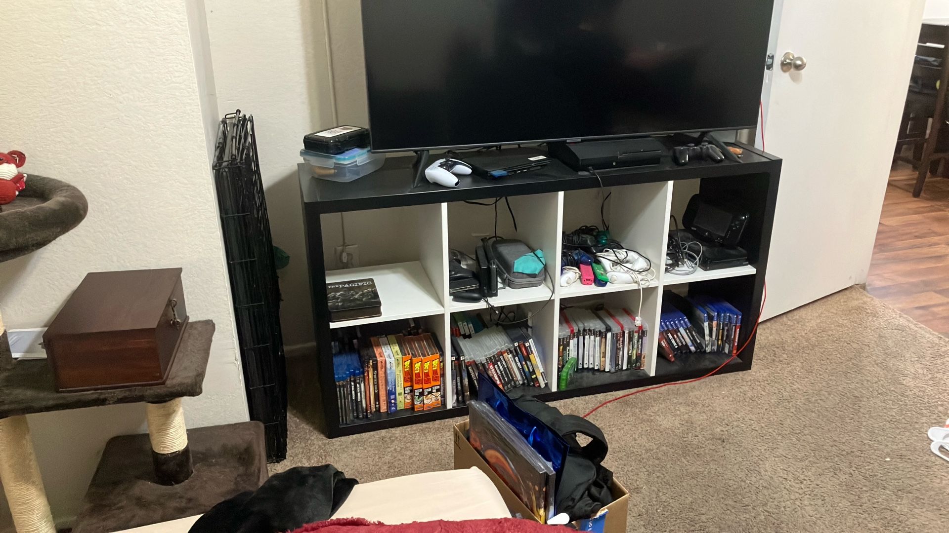 Cube Style IKEA 8-cube Unit