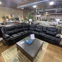 3 Piece Black Leather Reclining Sectional