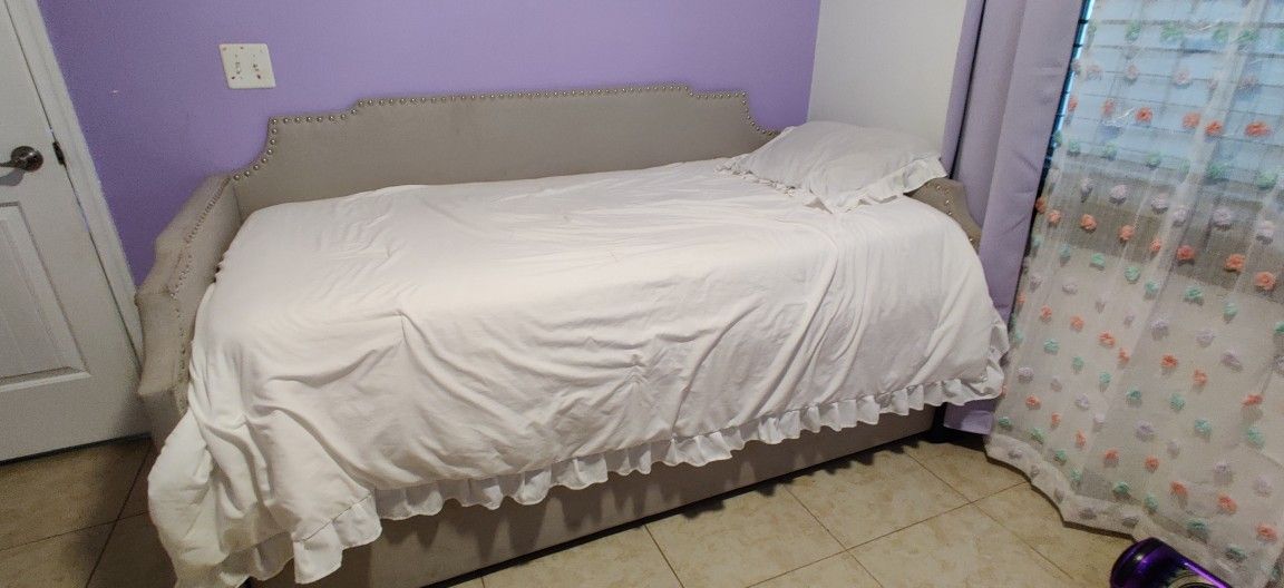 Twin Bed With Pull Out Bed